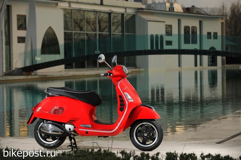 Vespa GTS 125