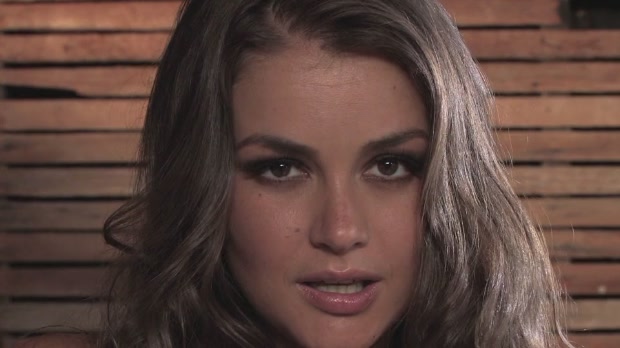 Allie Haze  / Красотка дала четырем рабочим